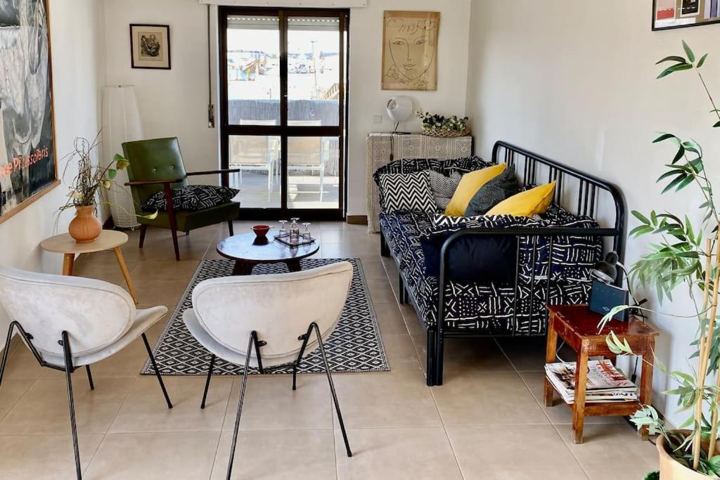 Apartment Terraces - In The Centre With Fantastic Views *
